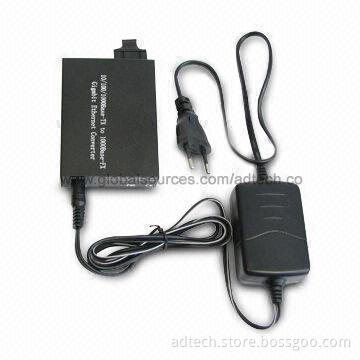 10/100/1000Base-TX to 1000Base-FX Fast Ethernet Converter with SC Connector